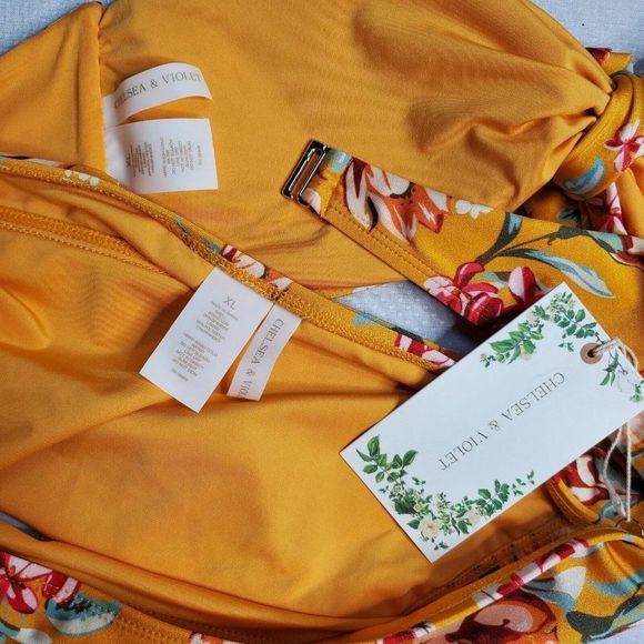 Chelsea & Violet Floral 2 Piece Swimsuit Size xs Bandeau Tie Top Banded Hipster - Picture 6 of 10